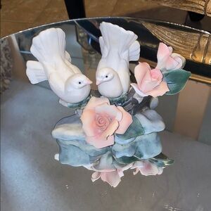 Box41 Capodimonte Italy Porcelain Doves with Pink Roses Figurine